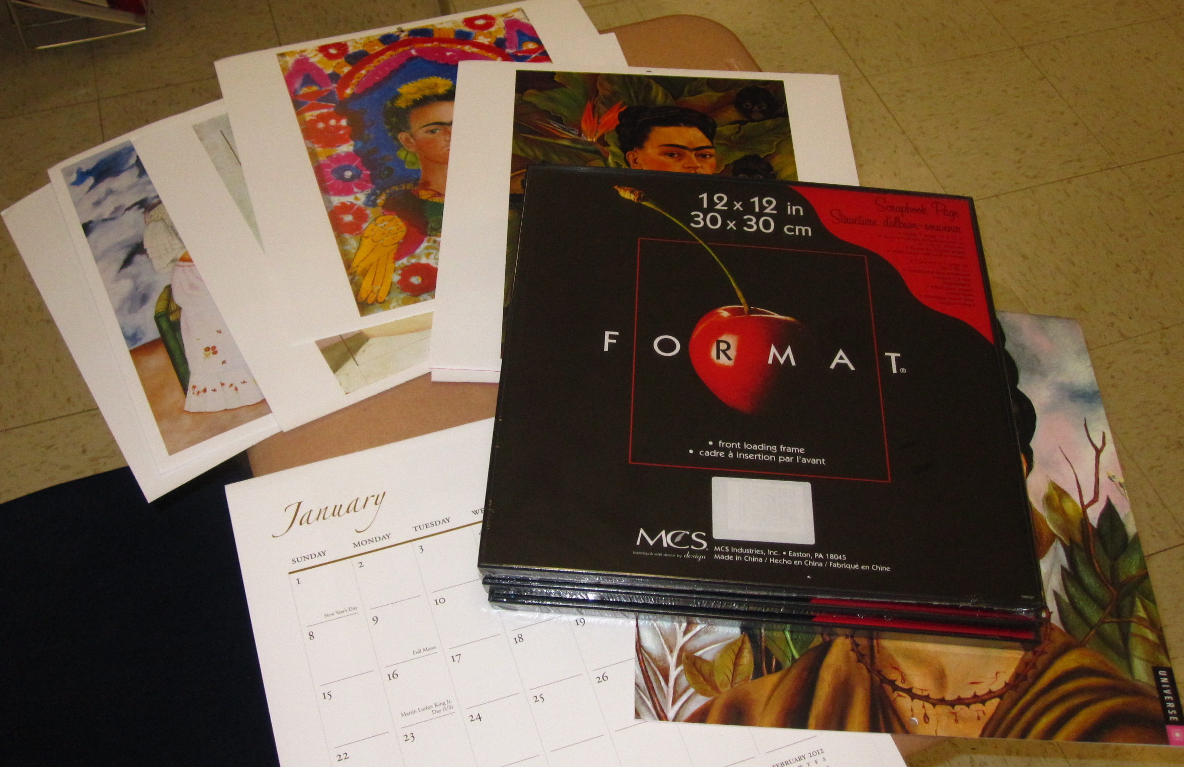 Using Calendars to decorate the classroom | SpanishPlans.org