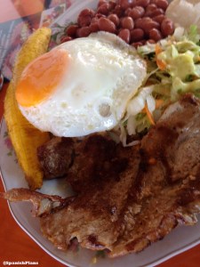 bandeja colombiana